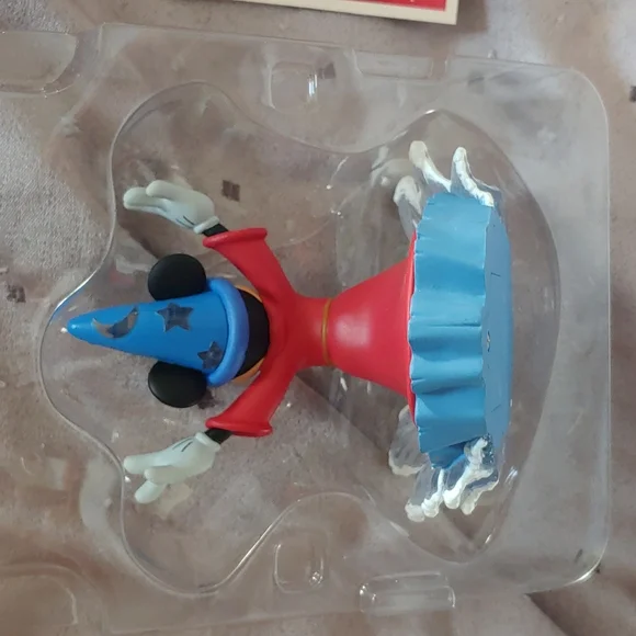 The Sorcerer's Apprentice Ornament - Picture 3 of 6